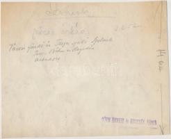 cca 1930 Szolnok, Utcás árkád a városi fürdő és Tisza szálló épületében, feliratozott fotó, sarkán t...