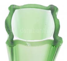 Több rétegű díszváza, apró csorbával, m:20 cm