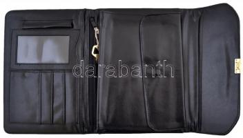 Bőr irattattó, széthajtós, sok rekeszes,eredeti dobozban, újszerű állapotban, 19x25cm