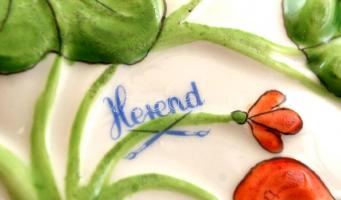 Herendi csipkebogyó mintás tálka, kézzel festett, jelzett, hibátlan, 10×7 cm