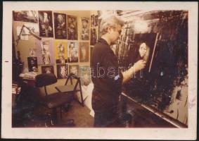 Szász Endre(1926-2003) Munkácsy Mihály-díjas magyar festő, grafikus otthonában és műtermében, 6 db f...