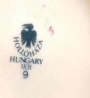 Hollóházi Jurcsák-féle váza, matricás, jelzett, hibátlan, m:10,5 cm