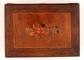 Intarziás fa doboz, kulccsal, jó állapotban, 29×21 cm