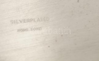 Ezüstözött kenyérkosár, jelzett, 29,5×19,5 cm