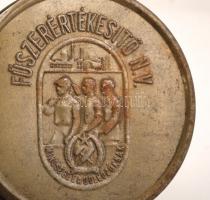 "Fűszerértékesítő N.V., Minőséget a dolgozóknak" feliratú fém doboz, Rákosi-címerrel, m: 2...