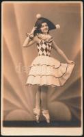 1931 Debrecen, A kis balerina, műtermi fotó, 14x9 cm