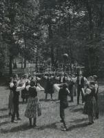 Sziklai Dezső(1910-1997): Szocreál életképek, 5 db, 24x18 cm