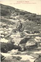 Canigou, Fountain of Perdrix, hiker