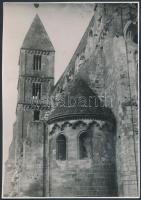 A zsámbéki templom romjai, 3 db fotó, 13x13 és 17x12 cm