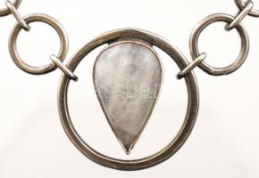 Ezüst(Ag) lánc holdkővel, jelzett, h: 47 cm, br: 22,8 g