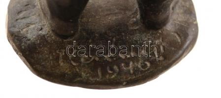 Kerényi Jenő (1908-1975): Kisméretű álló akt, bronz, jelzett, számozott (7/1), m: 24 cm