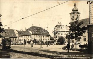 Nagyszeben, Hermannstadt, Sibiu; Ferdinán király tér, villamos / square, tram (vágott / cut)