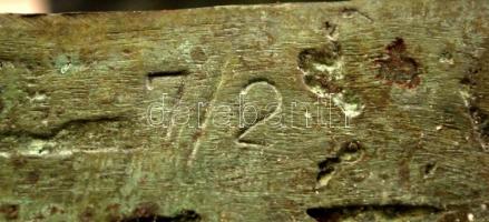 Kerényi Jenő (1908-1975): A fájdalom álarca, bronz, jelzett, számozott (7/2), m: 23,5 cm