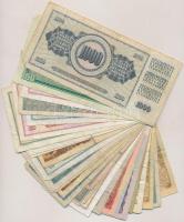 30db vegyes külföldi bankjegy, közte csehszlovák, jugoszláv, román bankjegyekkel T:vegyes
30pcs of ...