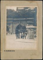 cca 1930 A Budai Váralagút Duna felőli bejárata, kartonra kasírozott fotó, 10x8 cm