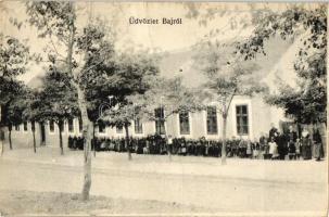 Baj, iskola, csoportkép, kiadja Lindenberg Adolf (fa)