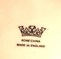 Jelzett angol falitányér (J.C. von Hunnik festménye után), matricás, hibátlan, d:26,5 cm