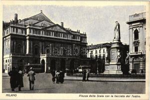 Milano, Milan; Piazza della Scala con la facciata del Teatro / theatre