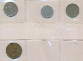 121db vegyes magyar és külföldi fémpénz berakólapokon, közte csehszlovák, osztrák, lengyel érmék T:v...