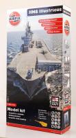 Airfix HMS Illustrious nagyméretű hajómakett, saját dobozában