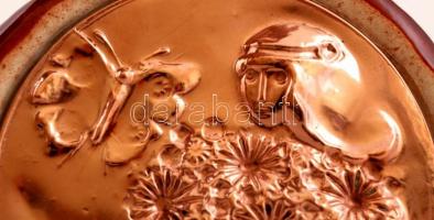 Ligeti Erika (1934-2004): Tavasz. Réz plakett kerámia keretben, jelzett, d: 10,5 cm