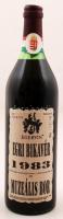1983 Egervin Egri Bikavér, különleges minőségű száraz, vörös muzeális bor, fogyaszthatóság nem bevizsgált, 0,7 l