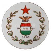 1964. "Magyar Néphadsereg 3705 (150. Közlekedési Műszaki Dandárparancsnokság" porcelán plakett dísztokban (88mm) T:2