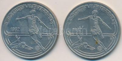 1982. 100Ft Cu-Ni "Labdarúgó VB 1982" (2x) T:2