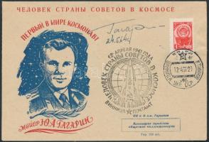 Jurij Alekszejevics Gagarin (1934-1968) aláírása őt magát ábrázoló borítékon
