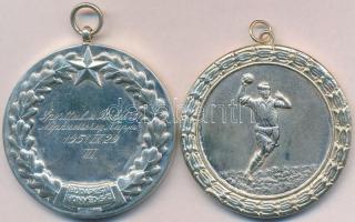 1951. "Budapesti Honvéd SE / Sporttal a Békéért! Néphadsereg Napja 1951.IX.29. III." fém d...