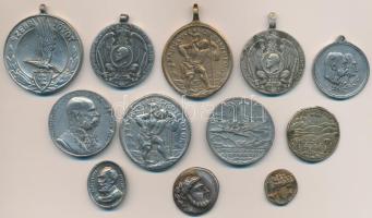 12db-os replika tétel T:vegyes 12pcs of replicas C:mixed