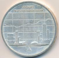 Németország 2007J 10EUR Ag "50 éves a Német Szövetségi Bank" T:2 kis oxidáció
Germany 200...