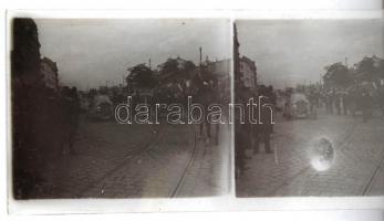cca 1920 Budapesti városképek, piacok, 13 db sztereo üveglemez diapozitív képpár, 6x13 cm