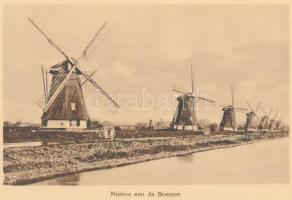 Rotterdam. Fekete-fehér látkép-fotókat tartalmazó leporelló. Kiadói aranyozott kartonkötésben. 21x15...