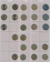 Tartalmas magyar fillér, forint gyűjtemény 2db albumba rendezve, benne: 1892-1902. 1f Br (11xklf) + ...