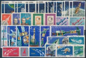 1961-1978 Space research 28 diff stamps with sets, 1961-1978 Űrkutatás motívum 28 klf bélyeg, közte teljes sorok