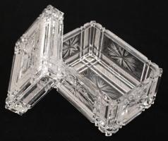 Vegyes ólomkristály tétel: vázák, doboz, csiszolt, metszett, összesen 5 db, hibátlanok, különböző mé...