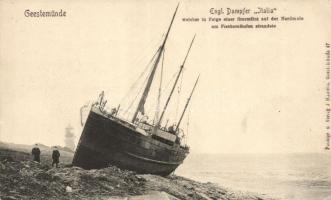 Engl. Dampfer Italia in Folge einer Sturmflut auf der Nordmole am Fischereihafen strandete / English steamship stranded