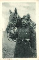 A hű barát, magyar csendőr lóval; Az Érdekes Újság / WWI Hungarian gendarme with horse (EK)