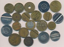 22db-os vegyes zseton tétel, benne "Apo Wert Mark", "Hommerson Amusement", "...