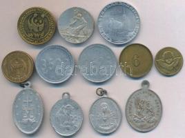 12db-os bárca és medál tétel, benne kegy medálok, számlálóbárcák T:vegyes
12pcs of jetons and medal...