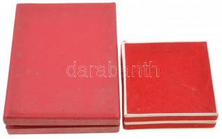 ~1960-1970. "Élelmiszeripar Kiváló Dolgozója" zománcozott fém kitüntetés miniatűrrel erede...