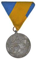 1941. "Délvidéki Emlékérem" cink emlékérem mellszalaggal. Szign.: BERÁN L. T:2,2- kis korrózió Hungary 1941. "Commemorative Medal for the Return of Southern Hungary" zinc medal with original ribbon. Sign.:BERÁN L. C:XF,VF small corrosion NMK 429.