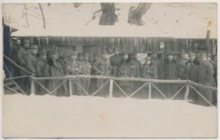 cca 1917 A ceglédi polgármester látogatása a fronton a II.38. zászlóaljnál fotólap