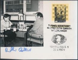 1979 Ribli Zoltán sakkozó aláírt fotó sakkverseny alkalmi bélyegzésével / Chess contest special cancellation