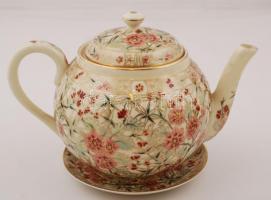 Zsolnay perzsa mintás hiányos teás készlet, kézzel festett, jelzett, sérült több helyen