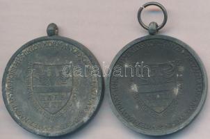 1940. "Erdélyi részek felszabadulásának emlékére" cink kitüntetés (2x), egyik függesztőkar...