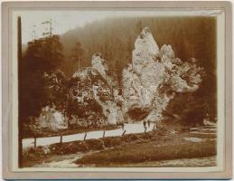 cca 1900 Dobsina, keményhátú fotó, 12x9 cm / cca 1900 Dobšiná, Slovakia, vintage photo, 12x9 cm