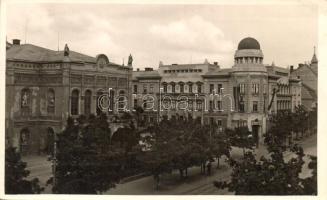 Debrecen, Kossuth Lajos utca, városi színház