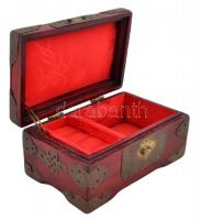 Régi kínai fadoboz fém díszítéssel, selyembéléssel,  8x16x10cm/ Old Chinese wooden box with metal ac...